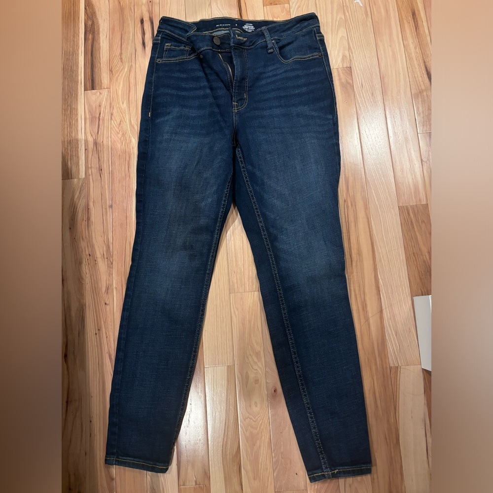 Old Navy jeans great condition.